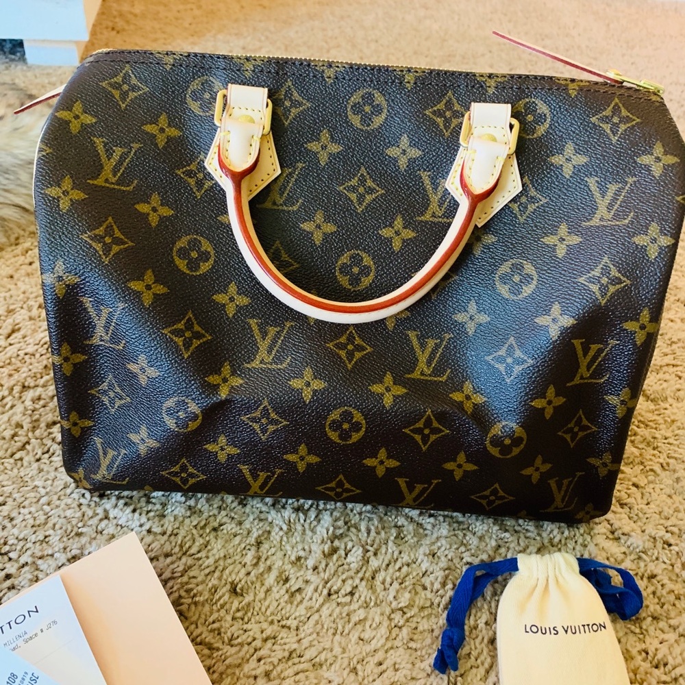 ⭐️BRAND NEW⭐️NEVER USED 💯 AUTHENTIC Louis Vuitton